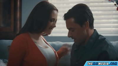 סקס רומנטי עם אמא טובה עם חזה